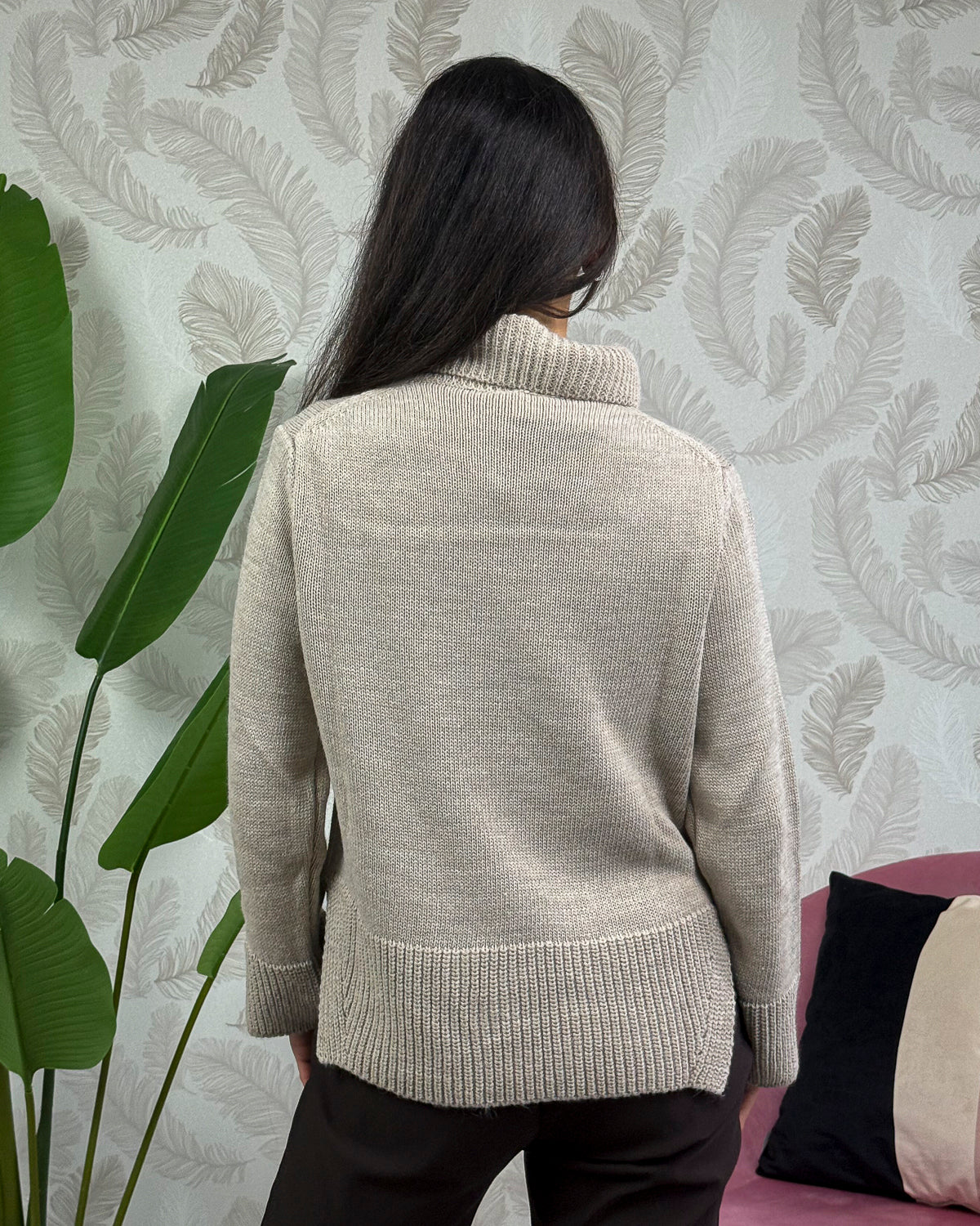 Maglia Collo Alto Con Spacchetto KARMA